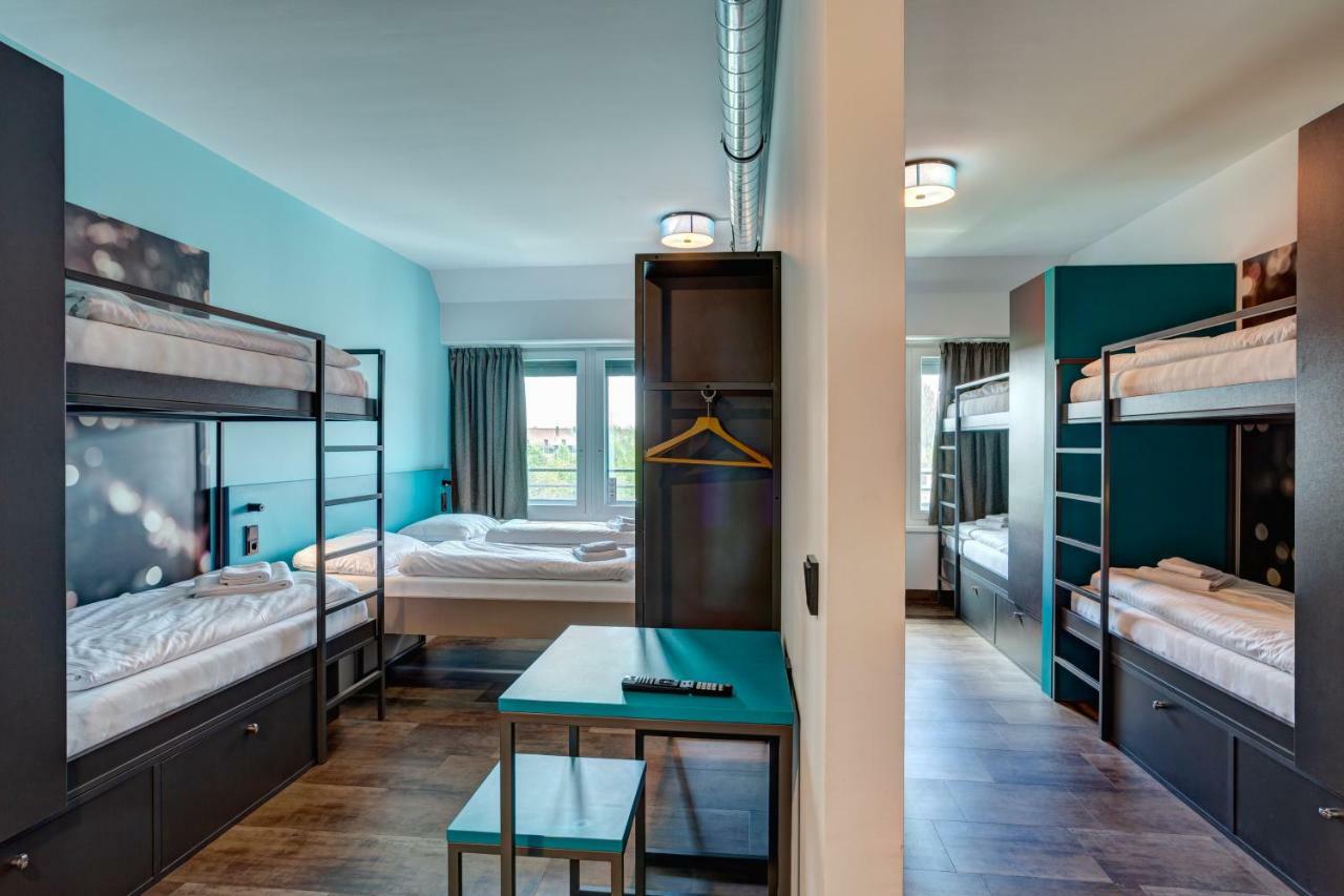 Meininger Hotel Muenchen Olympiapark Esterno foto