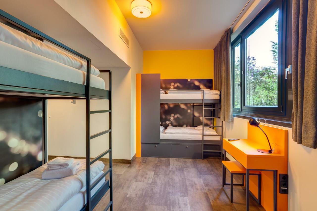 Meininger Hotel Muenchen Olympiapark Esterno foto