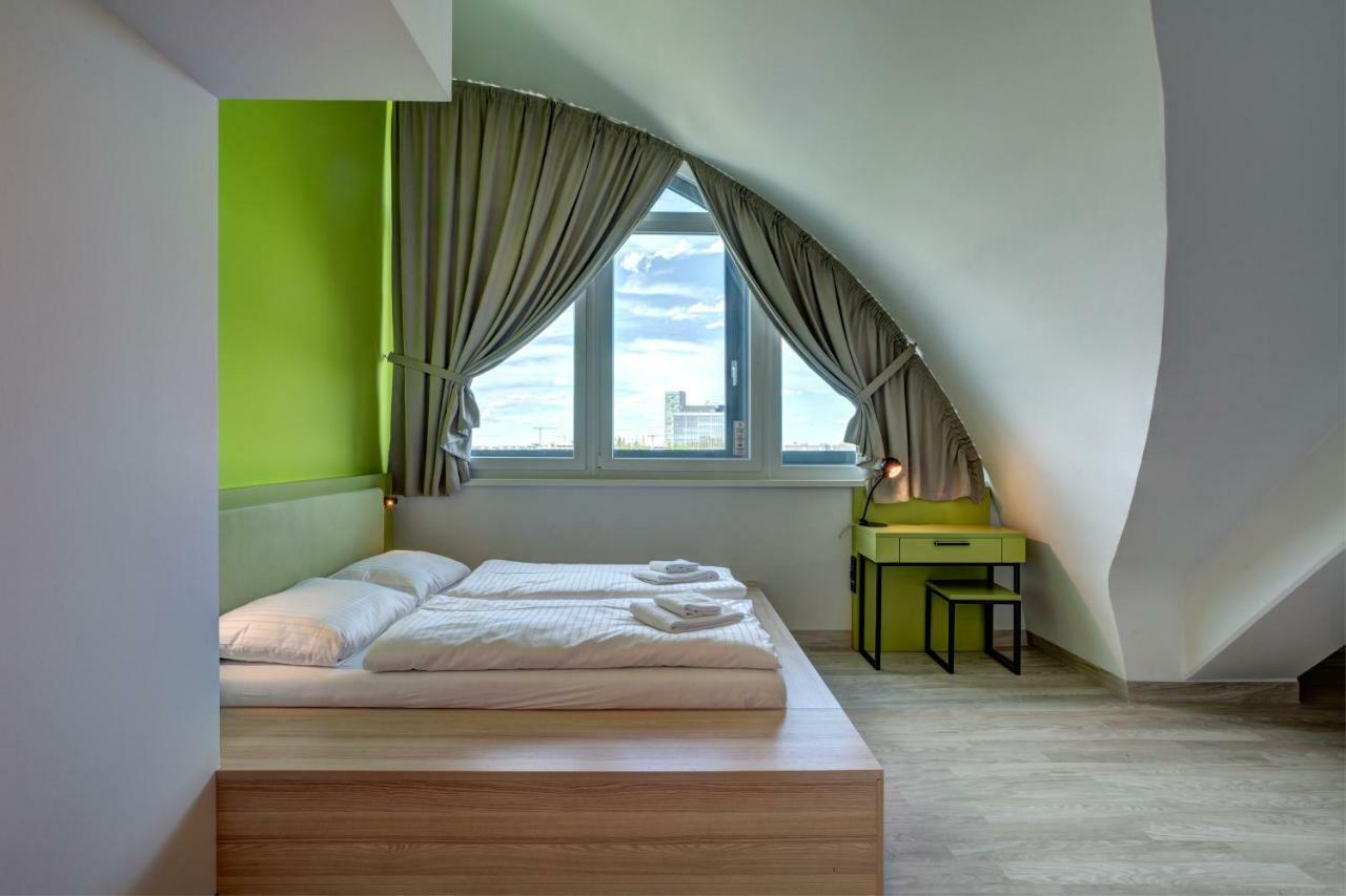 Meininger Hotel Muenchen Olympiapark Esterno foto