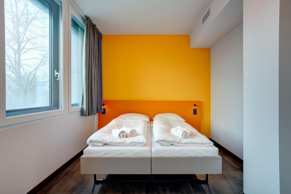 Meininger Hotel Muenchen Olympiapark Esterno foto